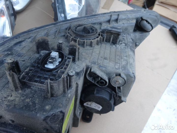 Kia Sorento с12г фара правая ксенон птф левая