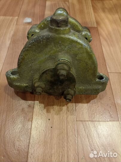 Насос предпусковой прокачки масла хтз, Т-150