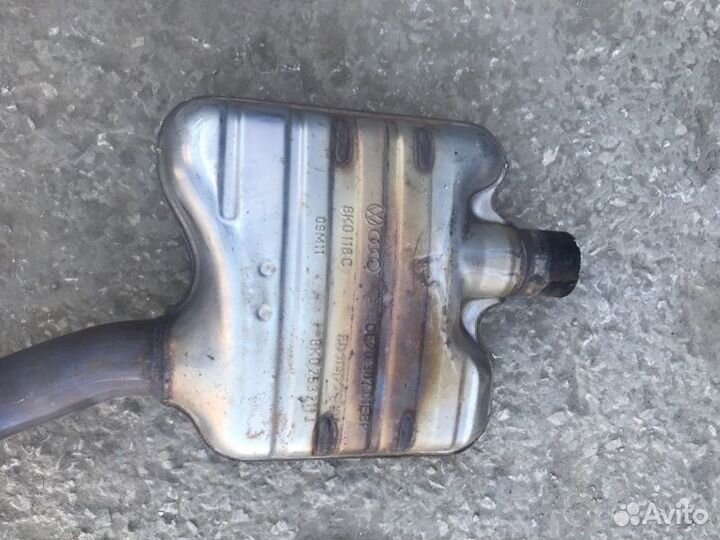 Резонатор воздушного фильтра Audi A4