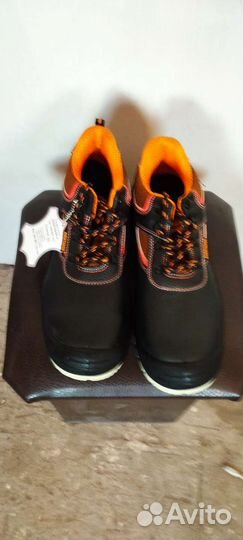 Мужская обувь размер 45