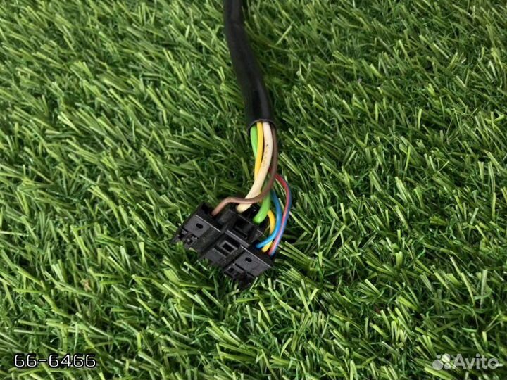 Шторка двери задняя правая Mercedes S W221 2011