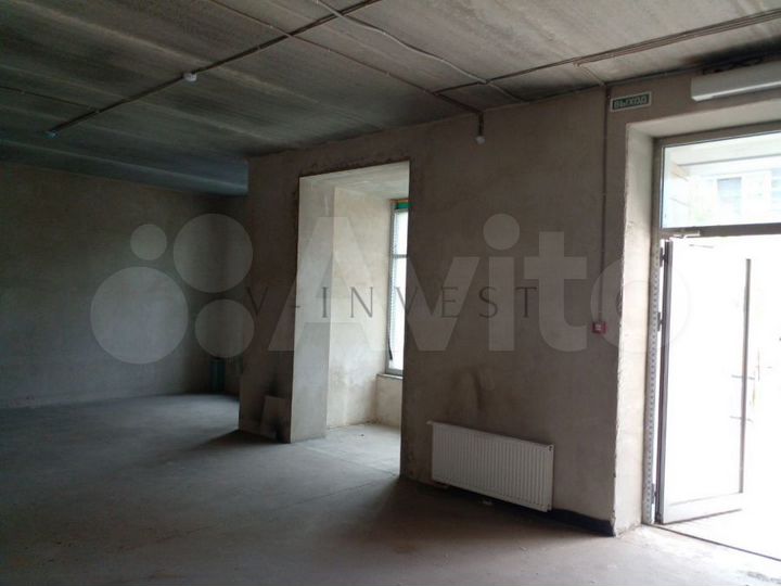 Помещение 106 м в густонаселенном районе