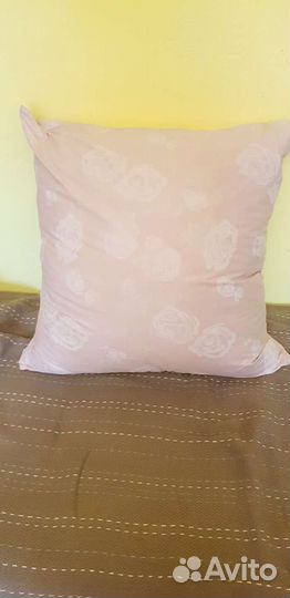 Подушки перьевые бу