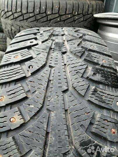 Nokian Tyres Hakkapeliitta 5 235/60 R18