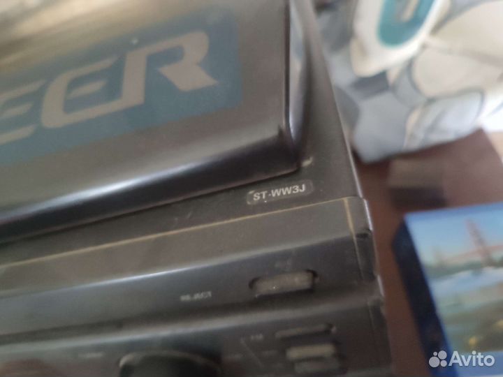 Музыкальный центр Sanyo и 2 колонки Panasonic