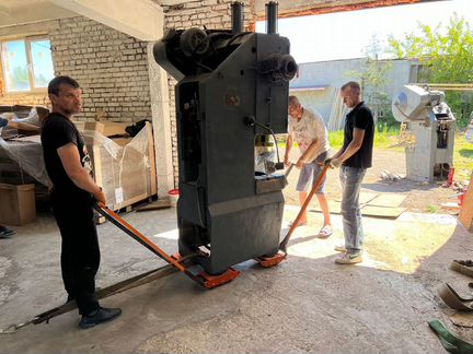 Грузчики с транспортом Такелажники