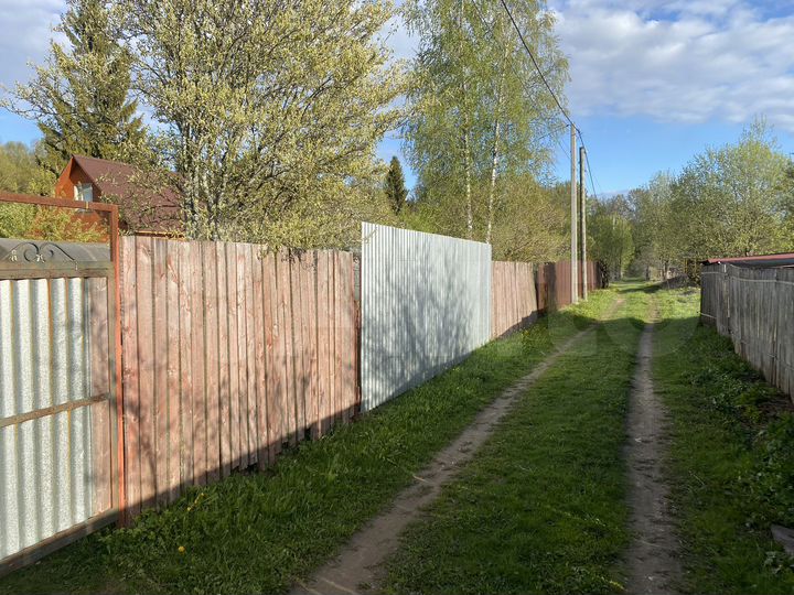 Дача 16,5 м² на участке 7 сот.