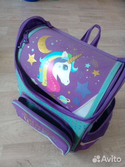 Школьный рюкзак