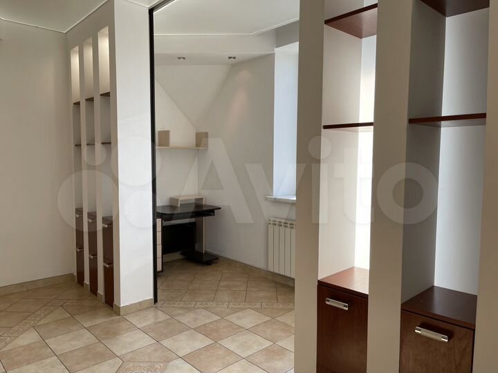 4-к. квартира, 148,7 м², 5/5 эт.