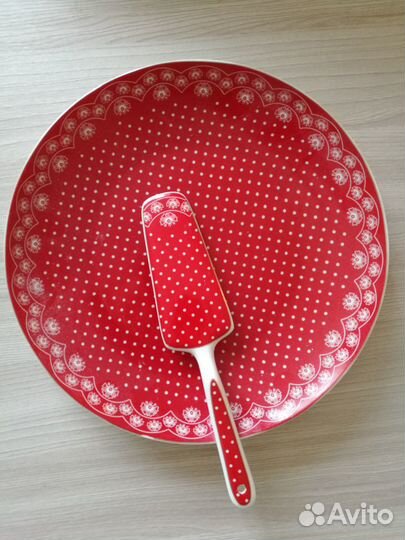 Блюдо для торта с лопаткой