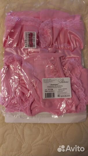 Комплект на выписку для девочки