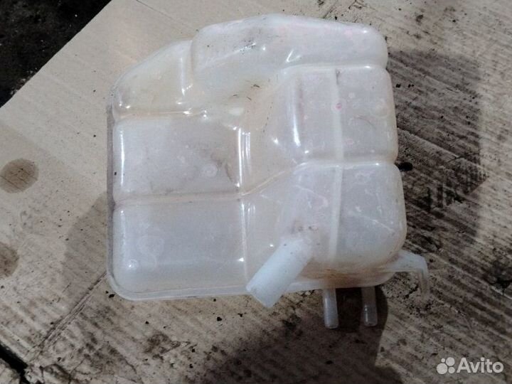 Бачок расширительный Ford Focus 1 седан 1.8 eudk