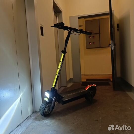 Электросамокат voyager 1200