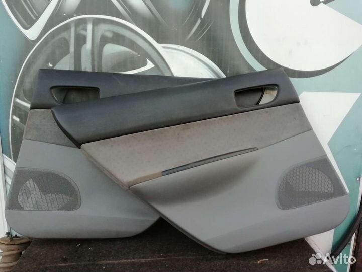 Обшивки дверные задние Mazda 6 (GG) 2002-2007