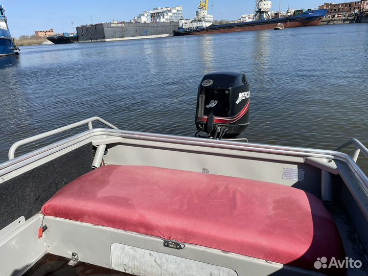 Лодка алюминиевая Аллюр 40-2К, Mercury 50, прицеп