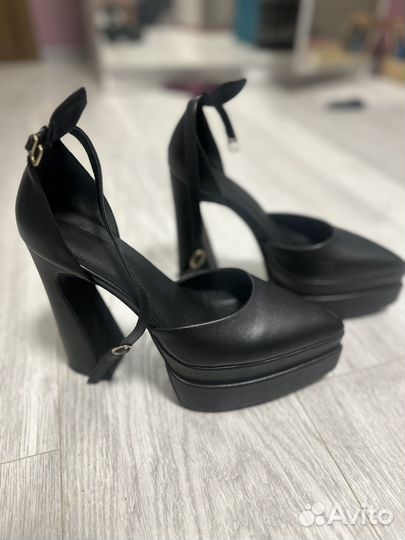 Туфли женские 38 размер