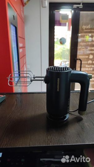 Миксер redmond RHM-2105