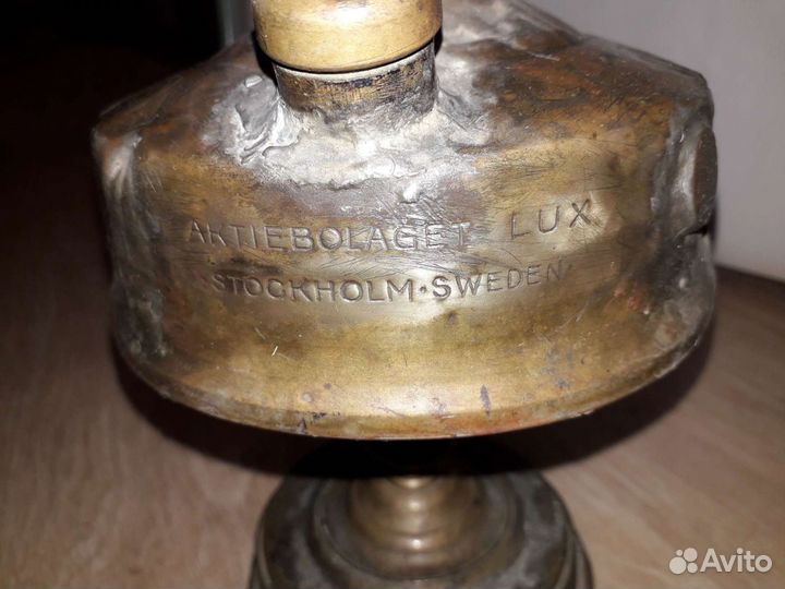 Лампа керосиновая старинная