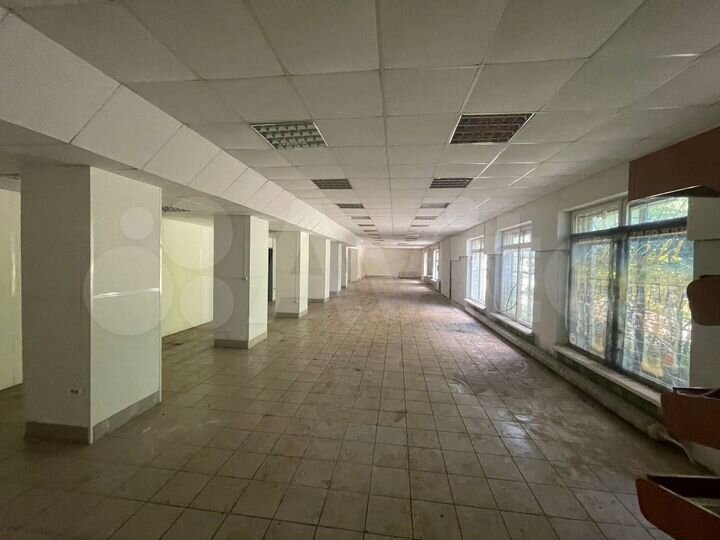 Свободного назначения, 320 м²