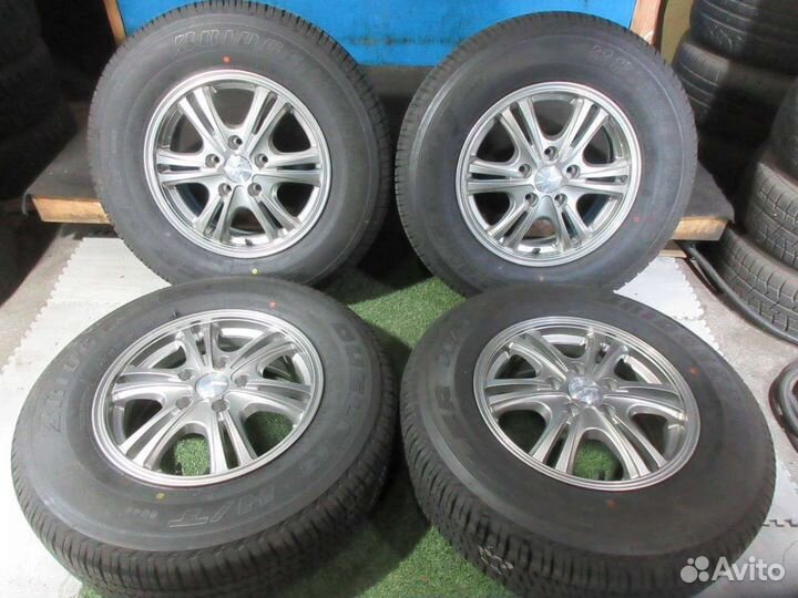 Bridgestone Dueler H/T 684II 195/80 R15 96S
