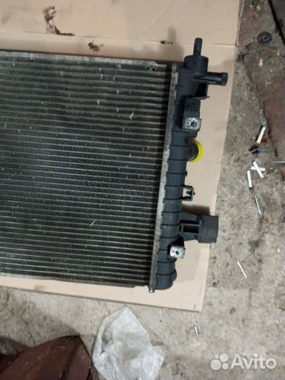 Радиатор основной opel astra Н