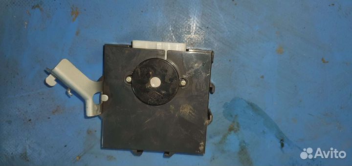 Мазда 3 bl блок управления парктрониками