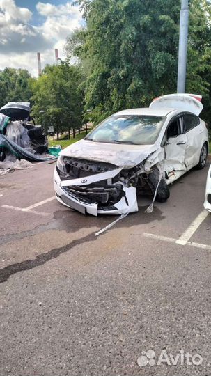 Kia Cerato 1.6 AT, 2018, битый, 145 000 км