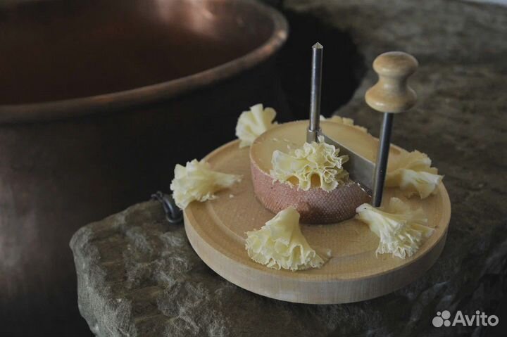 Сыр Тет Де Муан (Tête de Moine)