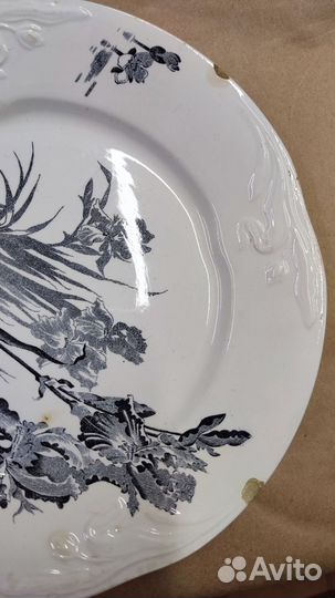 Тарелки Кузнецов Ирисы черные Фаянс Интерьер