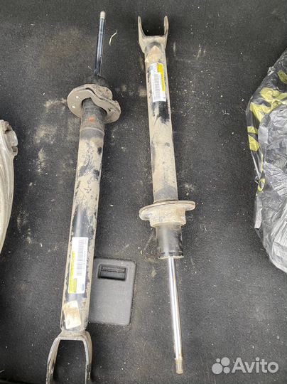 Амортизаторы передний Mercedes-Benz C-Класс