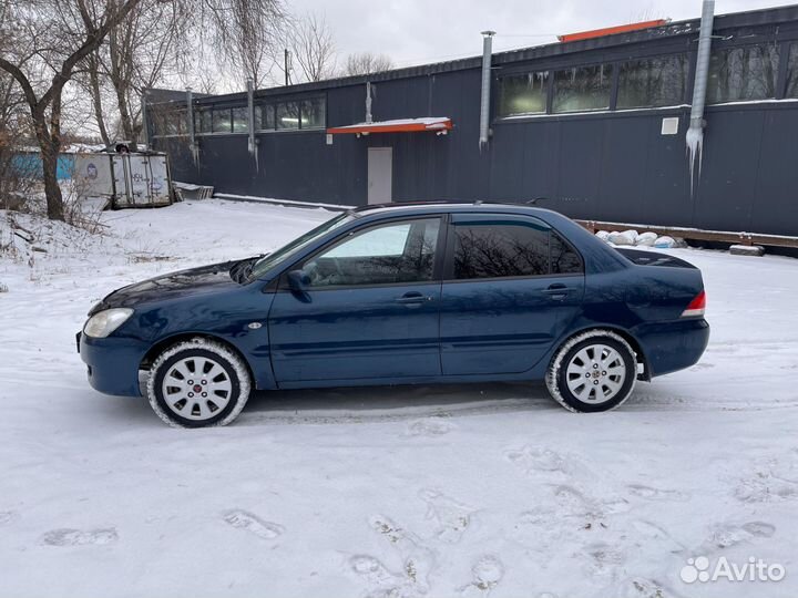 Mitsubishi Lancer 1.6 МТ, 2004, 200 000 км