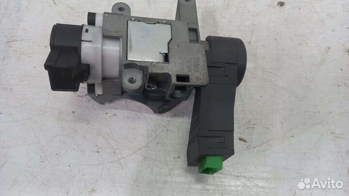 Замок зажигания Volvo XC90