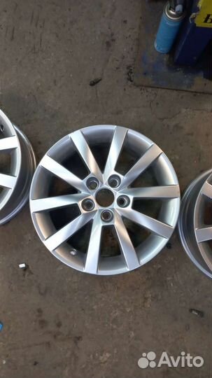 Skoda Rapid R15 (7)оригинал