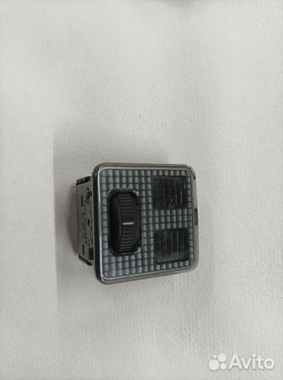 Фонари плафоны подсветки салона Peugeot 406