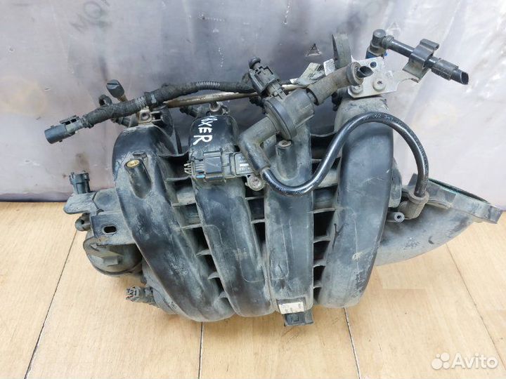 Коллектор впускной Opel Astra H A18XER