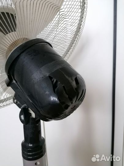 Вентилятор напольный Elenberg FS-4040RC