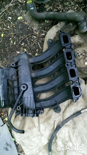 Впускной коллектор Renault Scenic 2