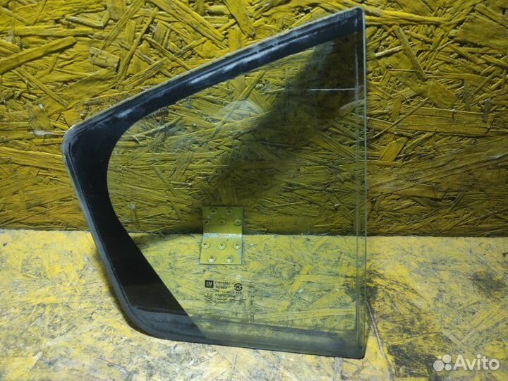 Форточка двери задняя правая Chevrolet Cruze J300