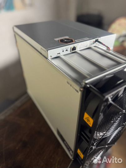 Bitmain Antminer S21+ 216th 225th 235th (NEW)