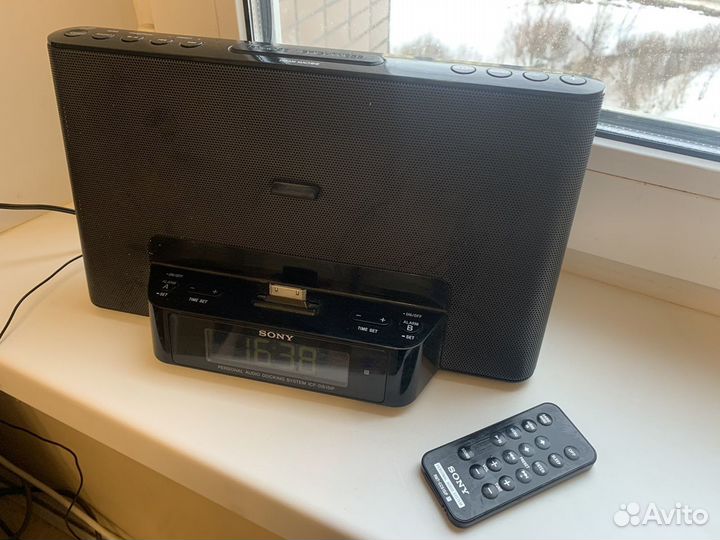 Док-станция Sony ICF-DS15iP