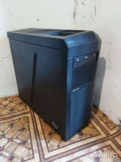 Корпус Zalman Z5 Series