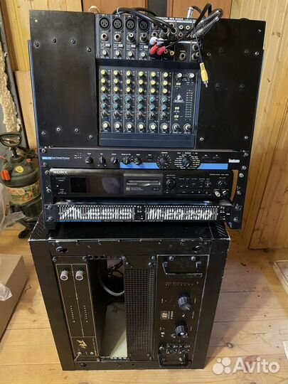 Музыкальное оборудование