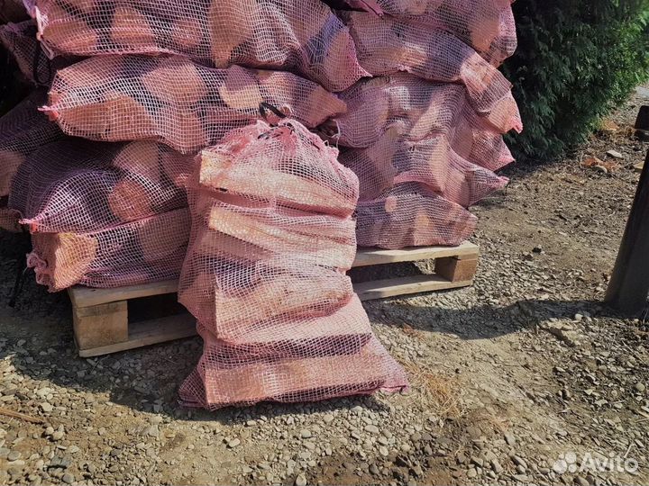 Дрова березовые колотые в мешках и самосвалом