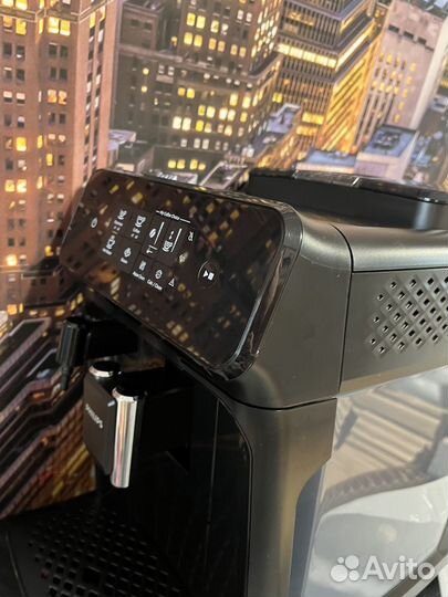 Кофемашина Philips EP1221/20 новая