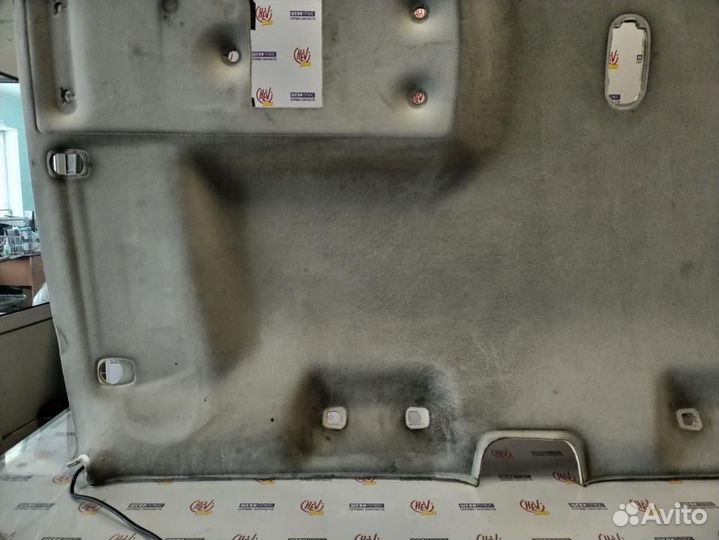 Обшивка потолка Hummer H2