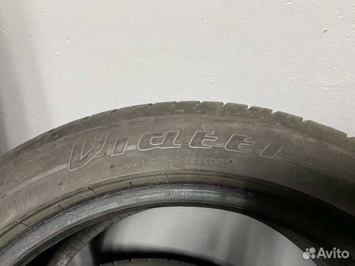 Viatti Strada Asimmetrico V-130 205/50 R17