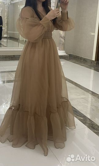 Вечернее платье