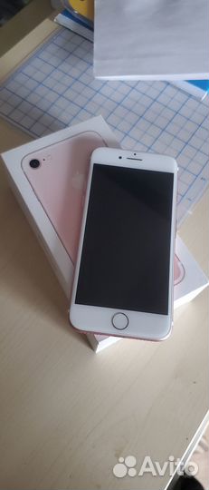 iPhone 7, 32 ГБ