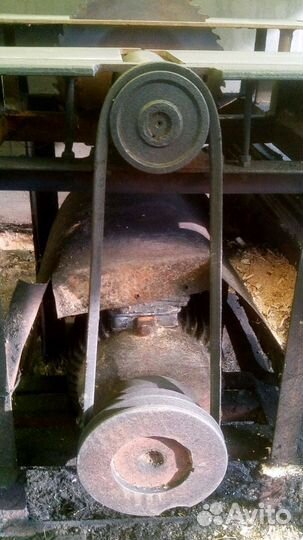 Деревообрабатывающий станок