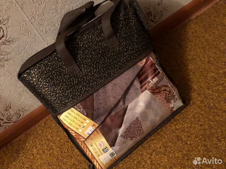 Покрывало на кровать 200